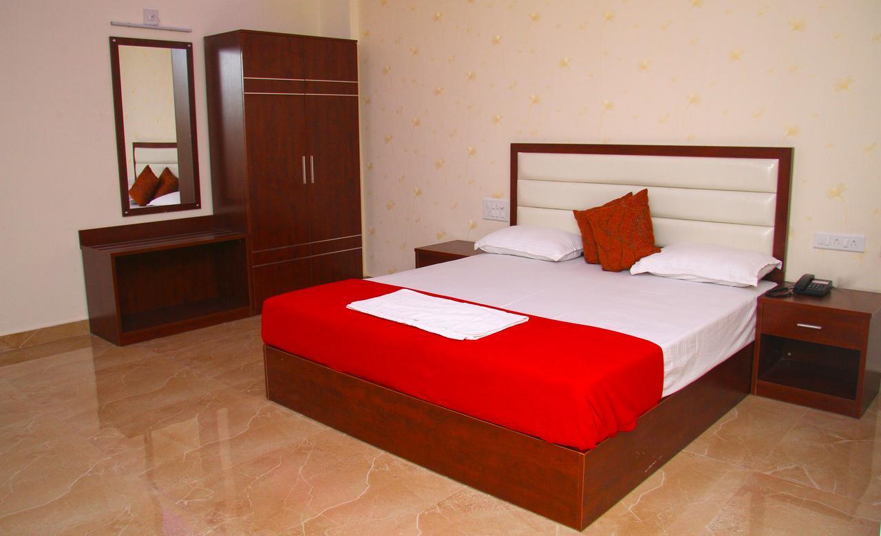 Hotel Kateel International Karkal Bagian luar foto