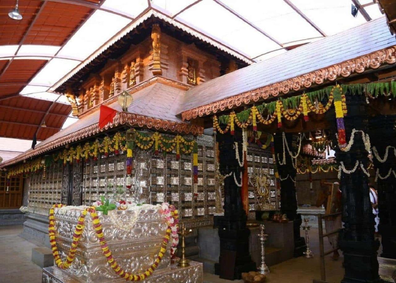Hotel Kateel International Karkal Bagian luar foto